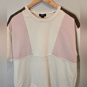 Colorblock Neapolitan T-Shirt in Cream and Pink